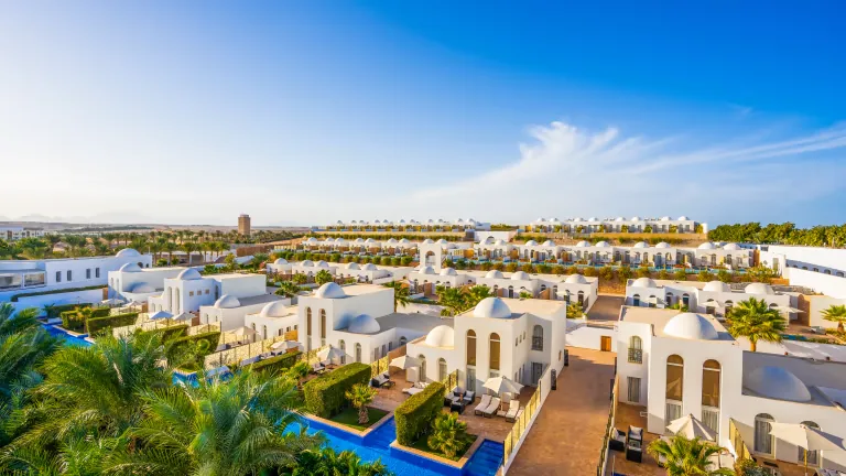 Fort Arabesque Resort airport transfer